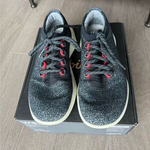 Allbirds Wool Dasher 2 Mizzle in Black/Grey Sneakers in Women Size 8.5